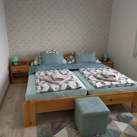 Harmonia Vendeghaz * Vonyarcvashegy