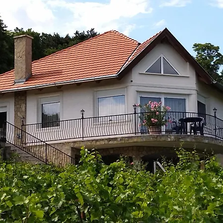 Harmonia Vendeghaz Vonyarcvashegy