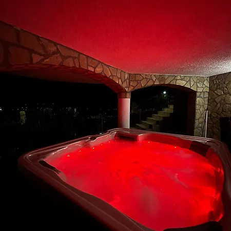 Dom wakacyjny Harmonia Vendeghaz Vonyarcvashegy